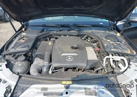 2015 Mercedes-Benz C 300 4Matic from USA, damaged, VIN 55SWF4KB1FU004582